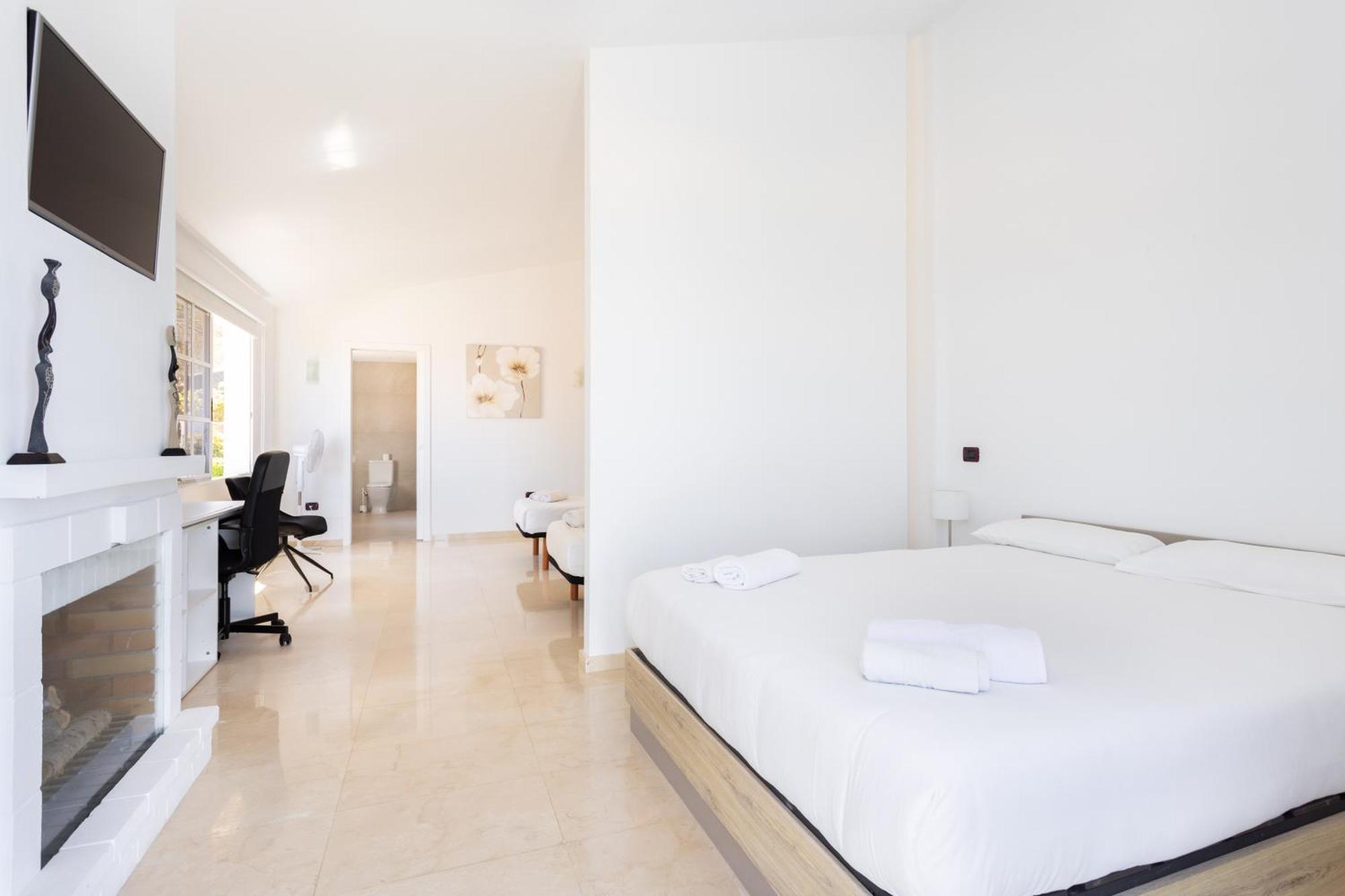 Fantastic Home With Amazing Sea Views Puntillo Del Sol Экстерьер фото